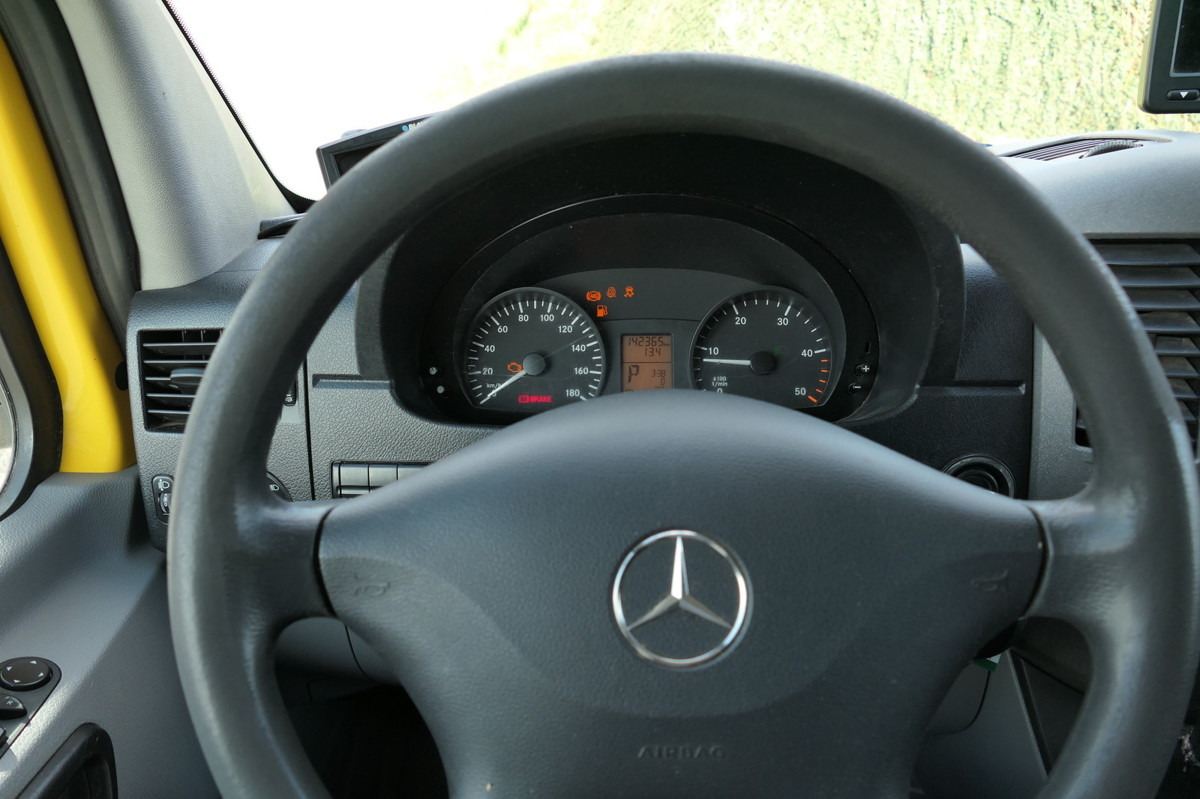 Комбе фургон MERCEDES-BENZ SPRINTER 310 CDI MAXI EURO-5 KOFFER REGALE KAMER: слика 11 Комбе фургон MERCEDES-BENZ SPRINTER 310 CDI MAXI EURO-5 KOFFER REGALE KAMER: слика 11