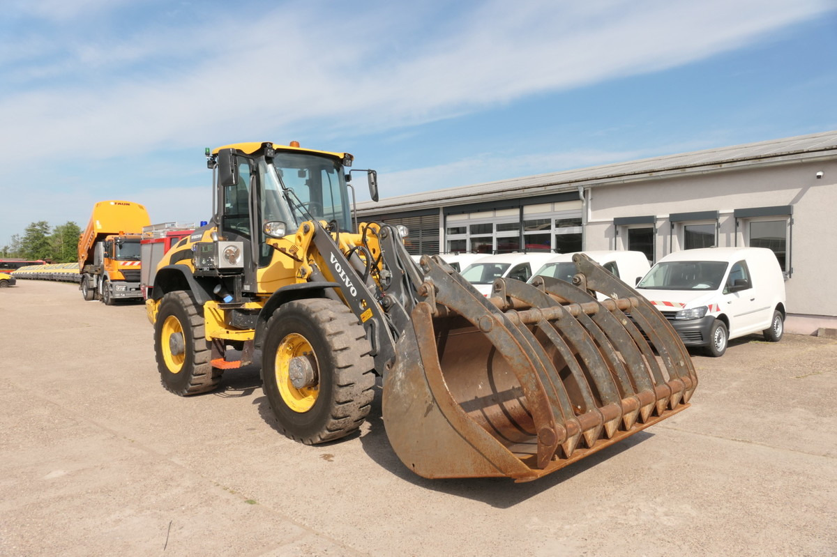 VOLVO L45H - Натоварувач на тркала: слика 1 VOLVO L45H - Натоварувач на тркала: слика 1