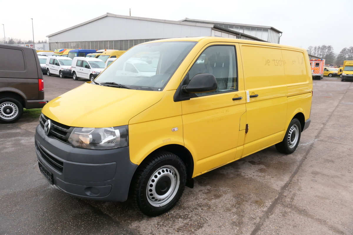VW T5 Transporter 2.0 TDI 2-Sitzer EURO-5 CoC 2xSCH - Мало комбе: слика 2 VW T5 Transporter 2.0 TDI 2-Sitzer EURO-5 CoC 2xSCH - Мало комбе: слика 2