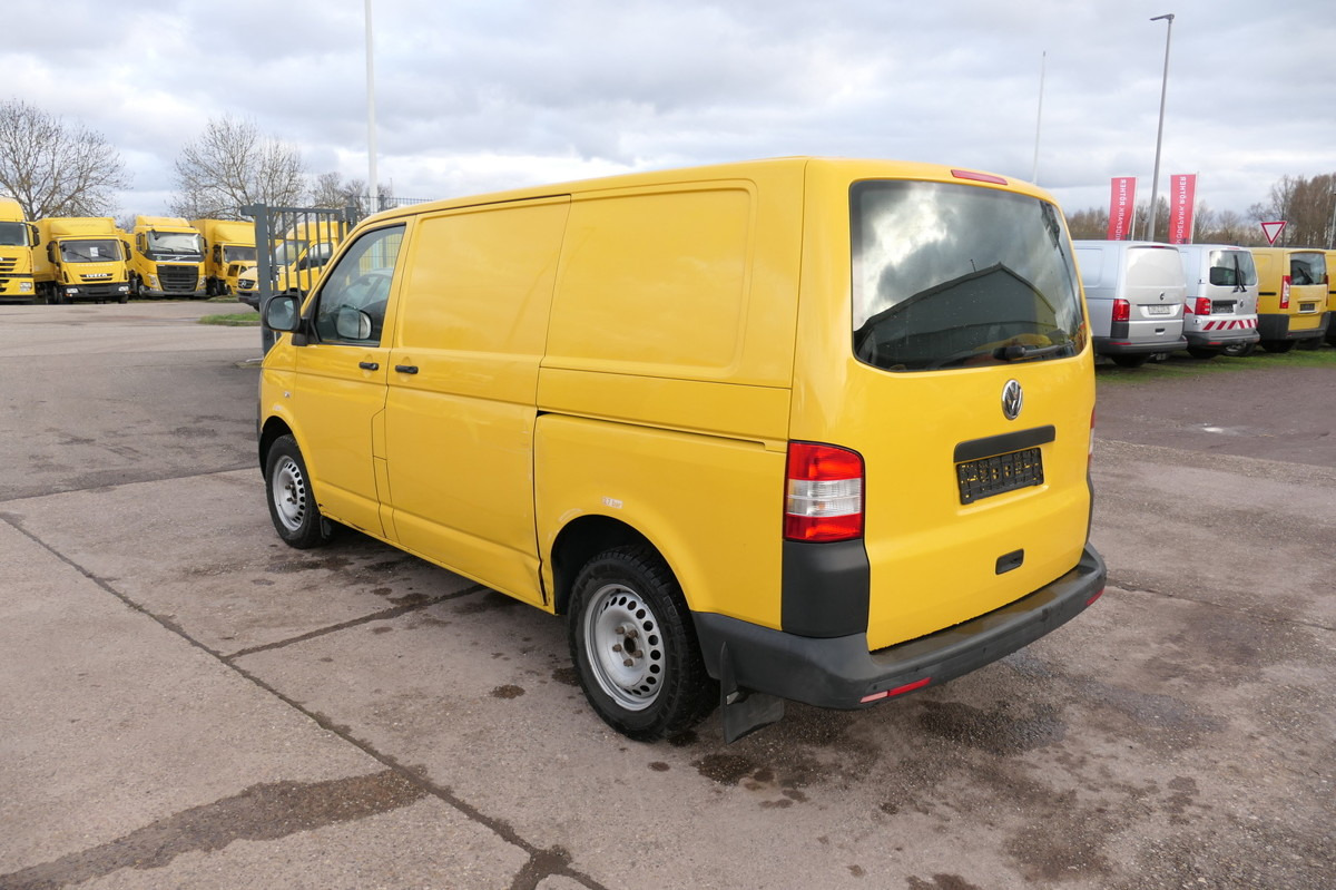 VW T5 Transporter 2.0 TDI 2-Sitzer PARKTRONIK EURO5 - Мало комбе: слика 5 VW T5 Transporter 2.0 TDI 2-Sitzer PARKTRONIK EURO5 - Мало комбе: слика 5