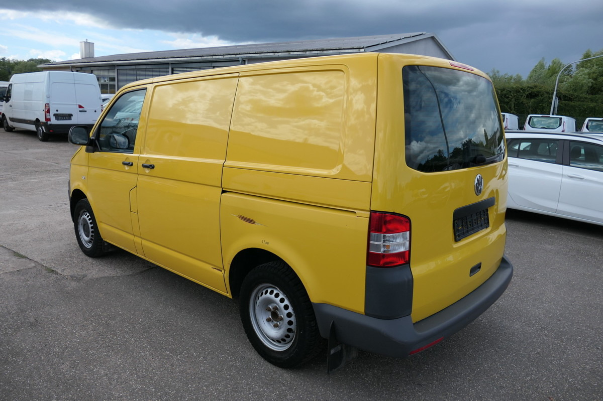 VW T5 Transporter 2.0 TDI 2-Sitzer PARKTRONIK EURO5 - Мало комбе: слика 4 VW T5 Transporter 2.0 TDI 2-Sitzer PARKTRONIK EURO5 - Мало комбе: слика 4