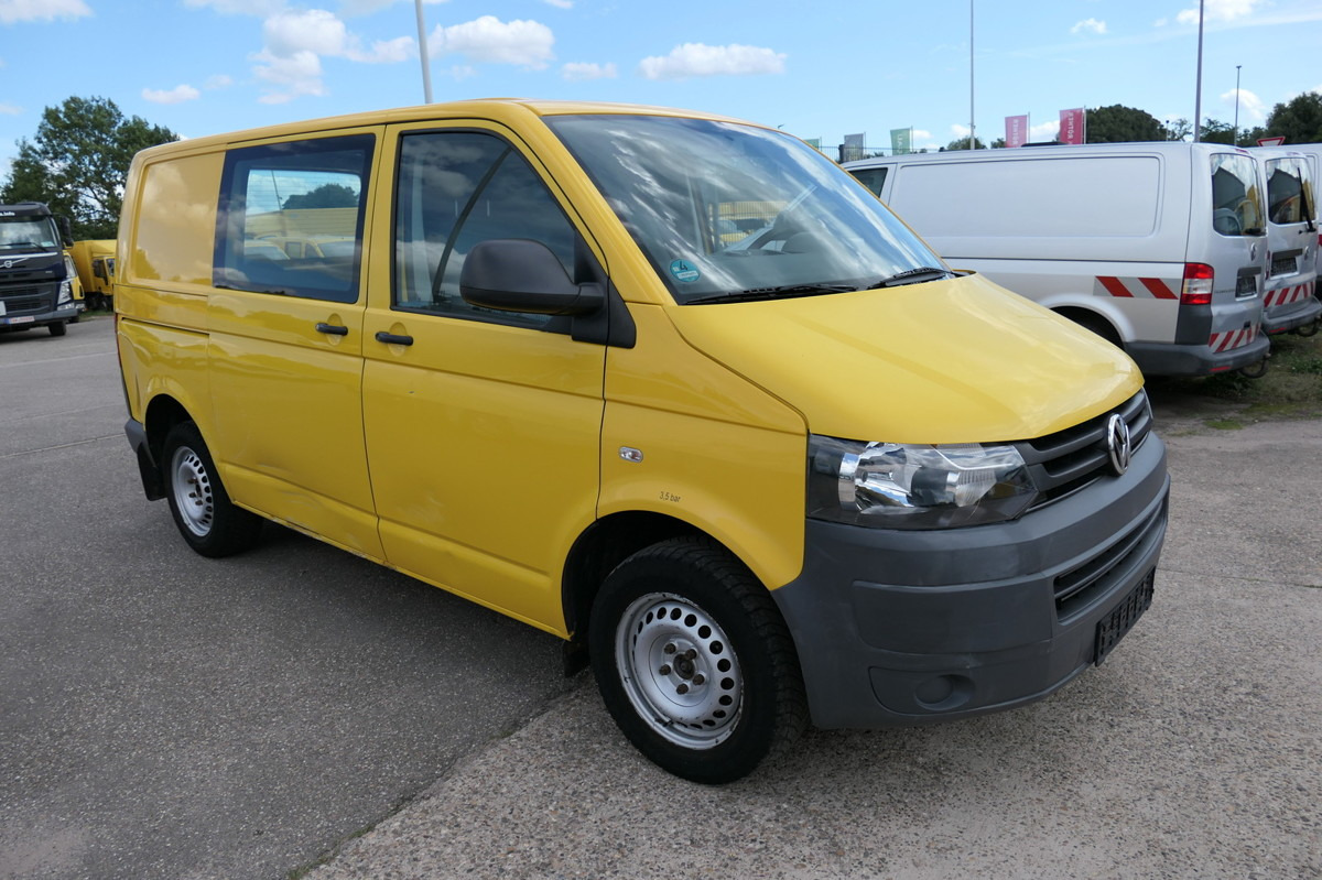 VW T5 Transporter 2.0 TDI 2-Sitzer PARKTRONIK EURO5 - Мало комбе: слика 2 VW T5 Transporter 2.0 TDI 2-Sitzer PARKTRONIK EURO5 - Мало комбе: слика 2