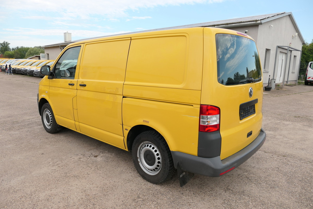 VW T5 Transporter 2.0 TDI 2xSCHIEBETÜR PARKTRONIK E - Мало комбе: слика 5 VW T5 Transporter 2.0 TDI 2xSCHIEBETÜR PARKTRONIK E - Мало комбе: слика 5