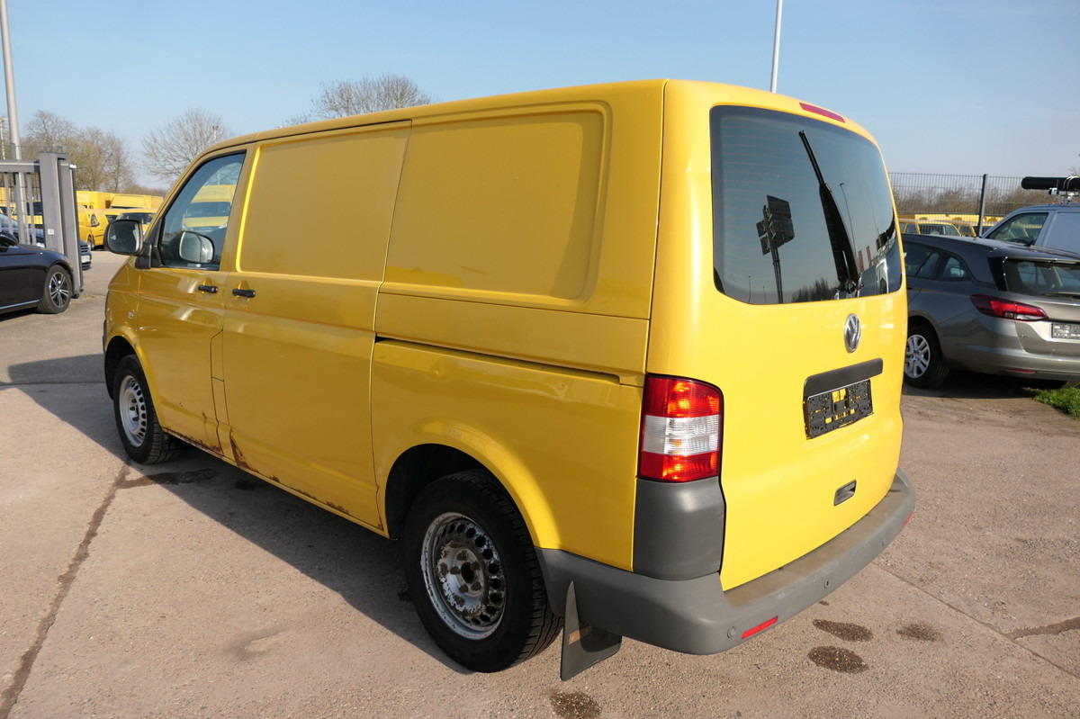 VW T5 Transporter 2.0 TDI PARKTRONIK EURO-5 2xSCHIE - Мало комбе: слика 5 VW T5 Transporter 2.0 TDI PARKTRONIK EURO-5 2xSCHIE - Мало комбе: слика 5