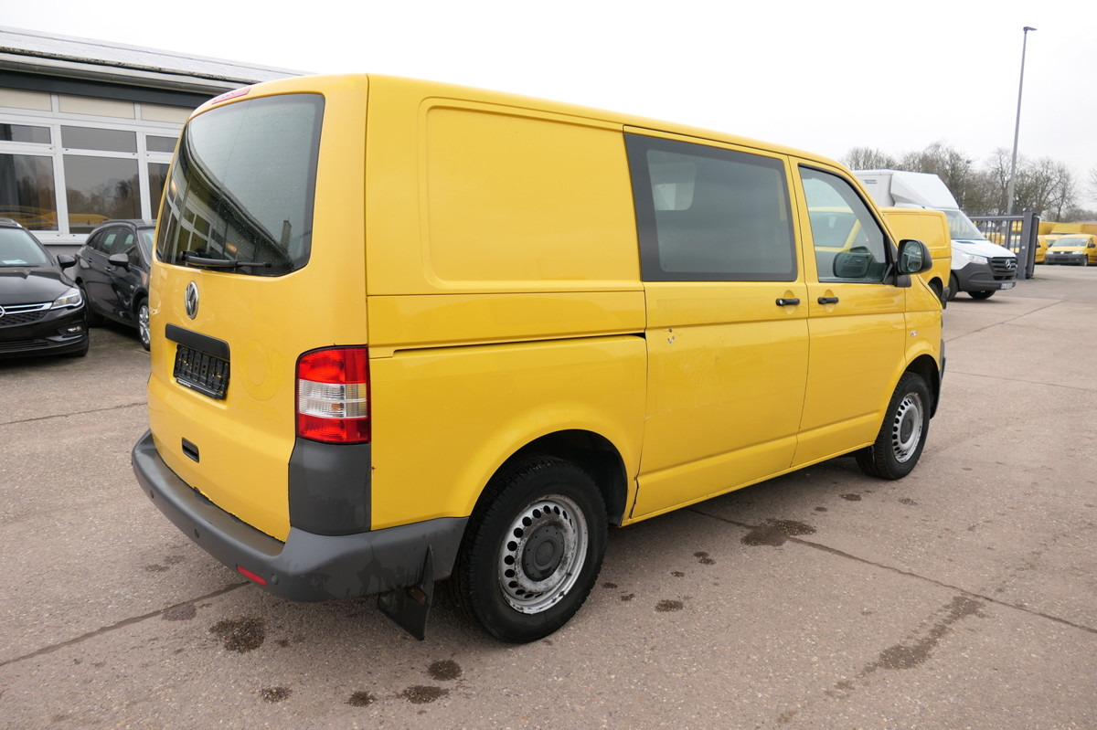 VW T5 Transporter 2.0 TDI PARKTRONIK EURO-5 2xSCHIE - Мало комбе: слика 4 VW T5 Transporter 2.0 TDI PARKTRONIK EURO-5 2xSCHIE - Мало комбе: слика 4