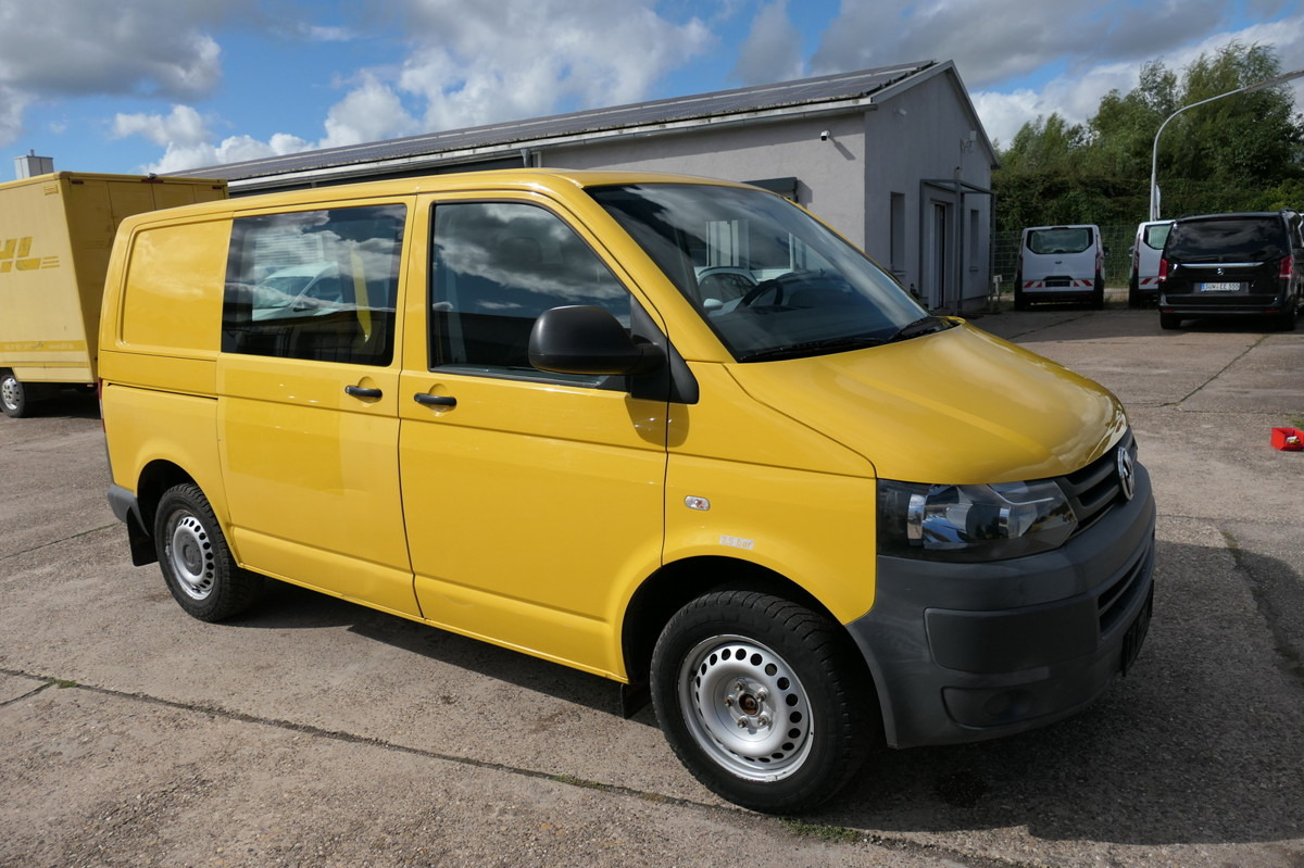 VW T5 Transporter 2.0 TDI PARKTRONIK EURO-5 2xSCHIE - Мало комбе: слика 2 VW T5 Transporter 2.0 TDI PARKTRONIK EURO-5 2xSCHIE - Мало комбе: слика 2