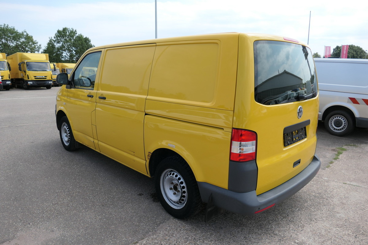 VW T5 Transporter 2.0 TDI PARKTRONIK EURO5 2xSCHIEB - Мало комбе: слика 4 VW T5 Transporter 2.0 TDI PARKTRONIK EURO5 2xSCHIEB - Мало комбе: слика 4