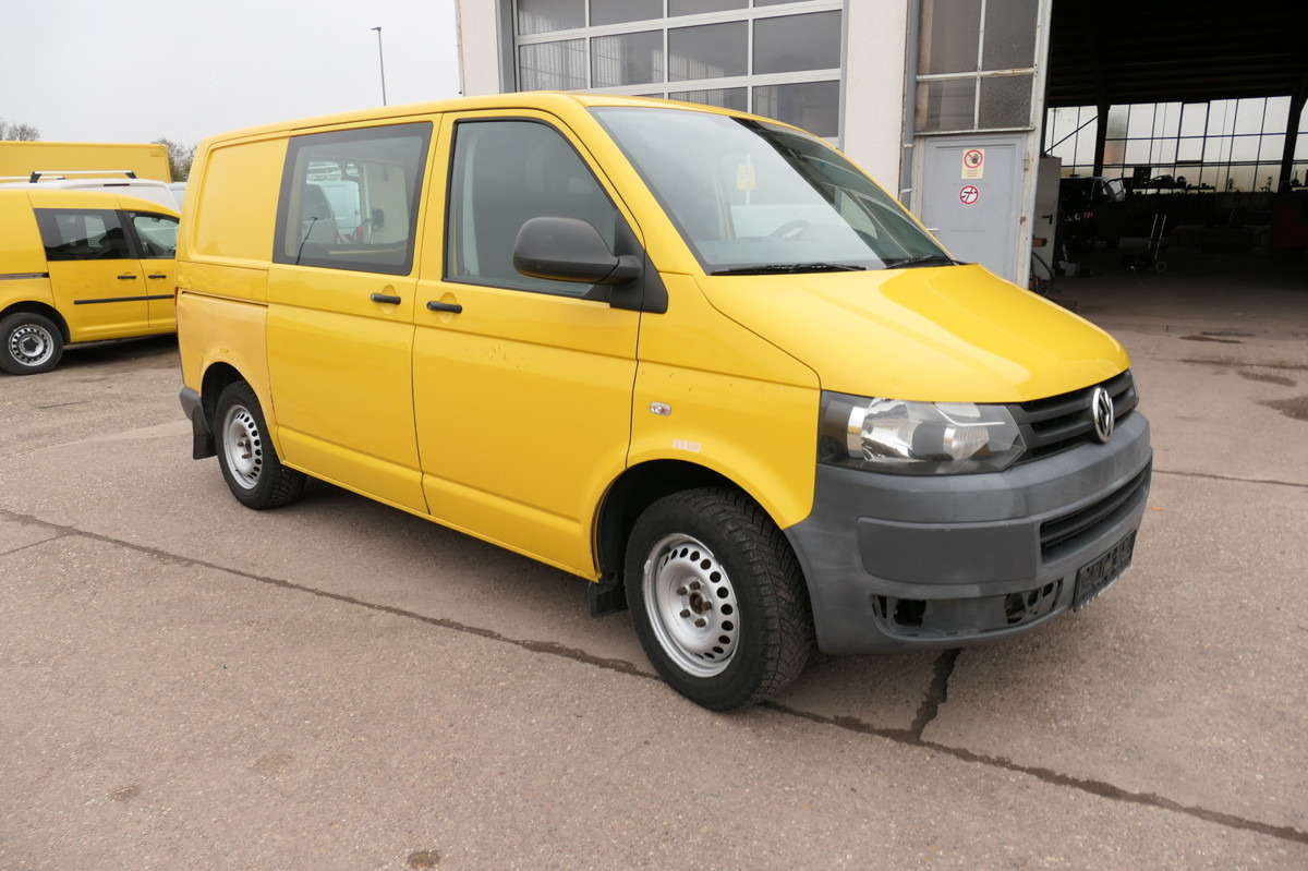 VW T5 Transporter 2.0 TDI PARKTRONIK EURO5 2xSCHIEB - Мало комбе: слика 3 VW T5 Transporter 2.0 TDI PARKTRONIK EURO5 2xSCHIEB - Мало комбе: слика 3