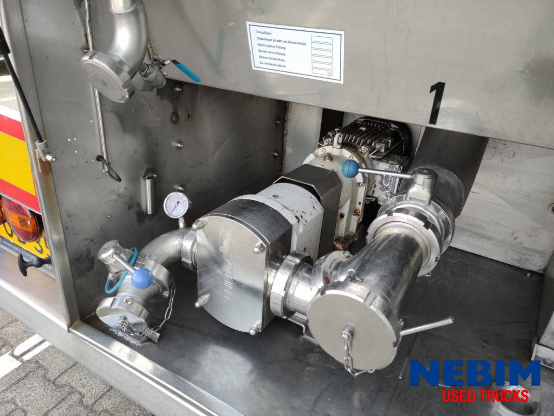 Burg BPO 12-27 Z - 26.165L - Inox Pump - Полуприколка цистерна: слика 4 Burg BPO 12-27 Z - 26.165L - Inox Pump - Полуприколка цистерна: слика 4
