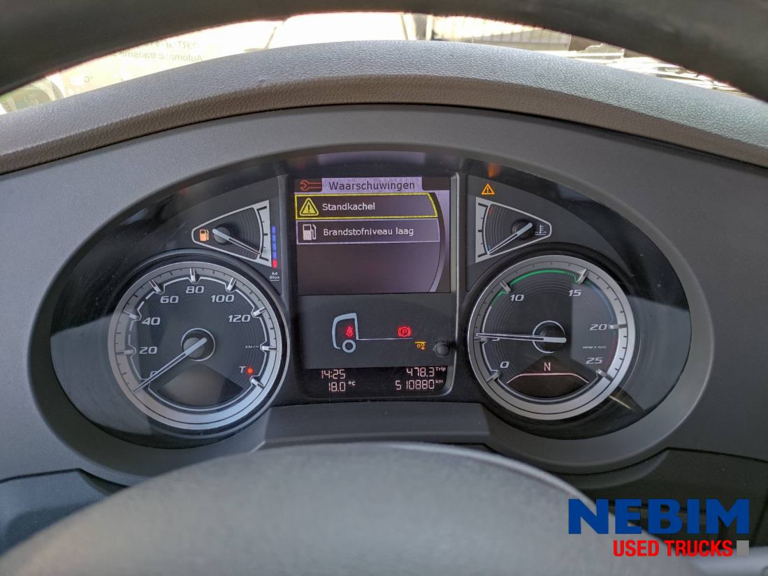 DAF XF 450 6x2 FTG 510.880Km - ADR/VLG - AT - Камион влекач: слика 4 DAF XF 450 6x2 FTG 510.880Km - ADR/VLG - AT - Камион влекач: слика 4