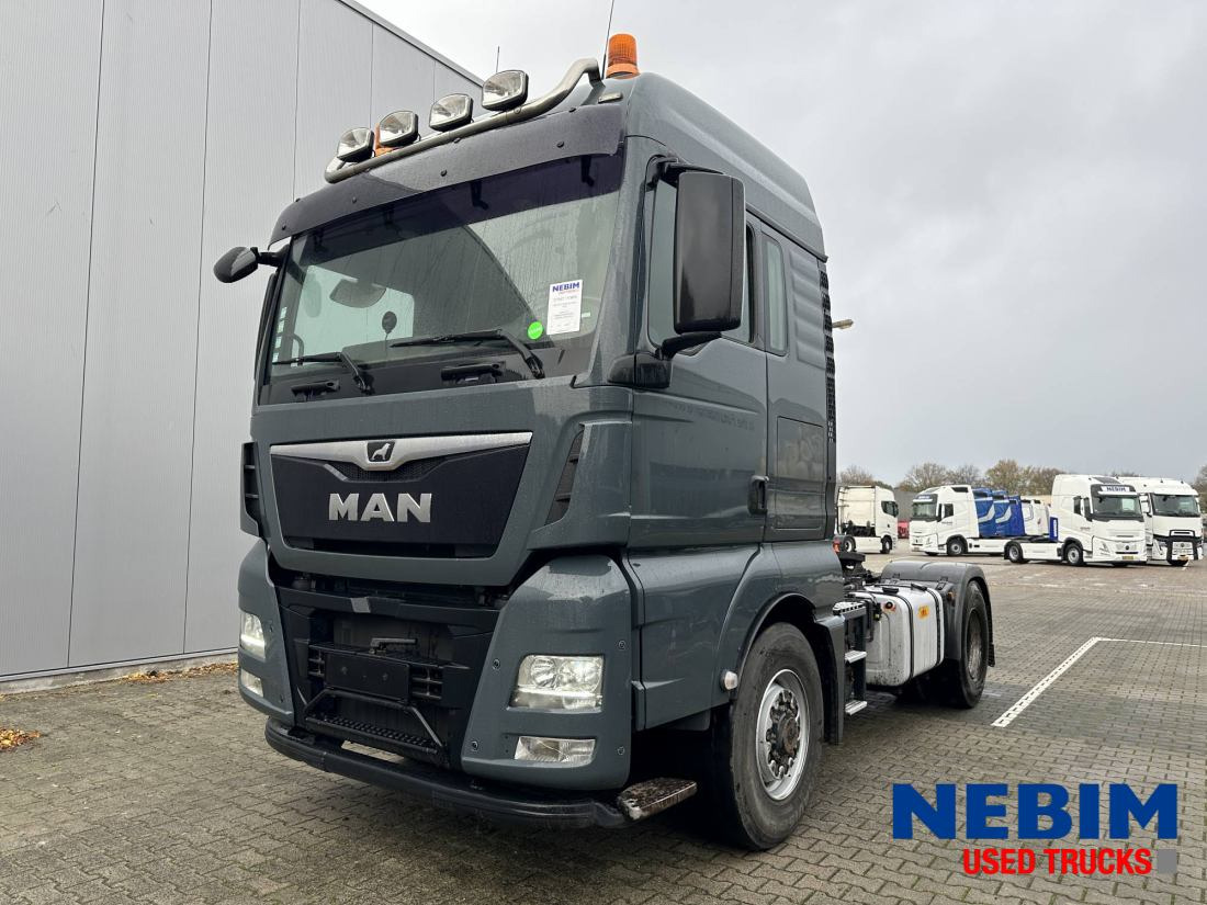 MAN TGX 18.460 4x4 Hydro drive - Камион влекач: слика 1 MAN TGX 18.460 4x4 Hydro drive - Камион влекач: слика 1