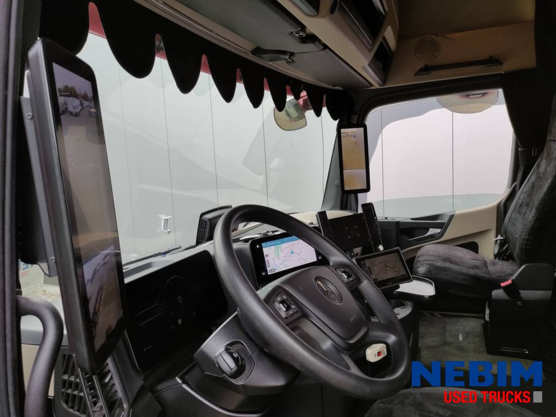 Mercedes-Benz Actros 1843 LS - Mirror Camera - Top Condition - Камион влекач: слика 5 Mercedes-Benz Actros 1843 LS - Mirror Camera - Top Condition - Камион влекач: слика 5