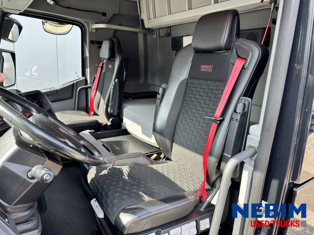 Renault T HIGH 520 4x2 - NEW Tacho - TOP Condition - Камион влекач: слика 3 Renault T HIGH 520 4x2 - NEW Tacho - TOP Condition - Камион влекач: слика 3