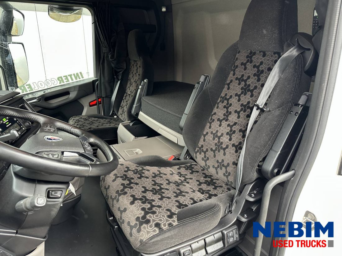 Scania S500 161.783km - Retarder - Stand Klima - Smart Tacho 2 - Камион влекач: слика 3 Scania S500 161.783km - Retarder - Stand Klima - Smart Tacho 2 - Камион влекач: слика 3
