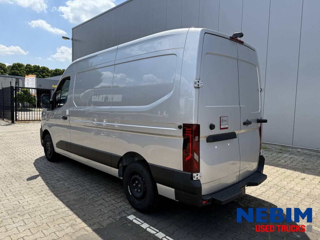 Нов Товарно комбе Renault Master Nieuw Model L2H2 BPM vrij: слика 6