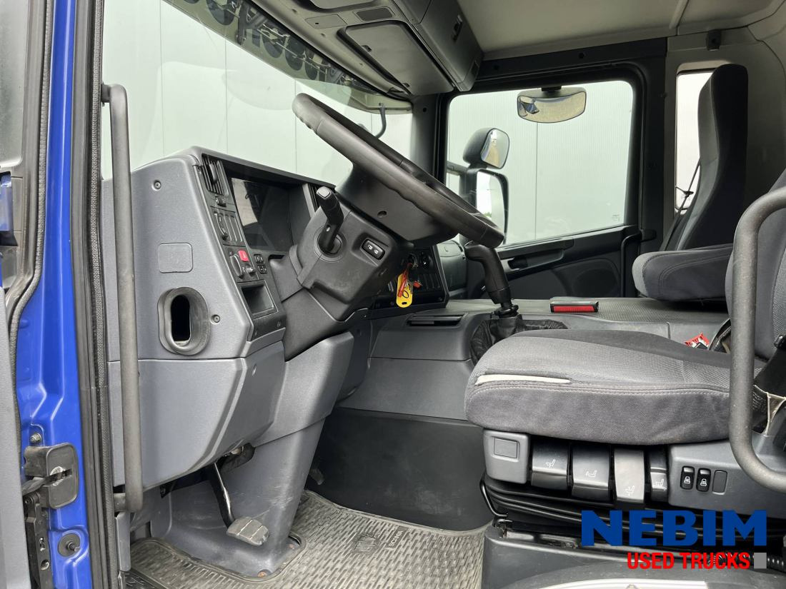 Scania P270 343.938km - 3 front seats - Камион сандучар: слика 3 Scania P270 343.938km - 3 front seats - Камион сандучар: слика 3