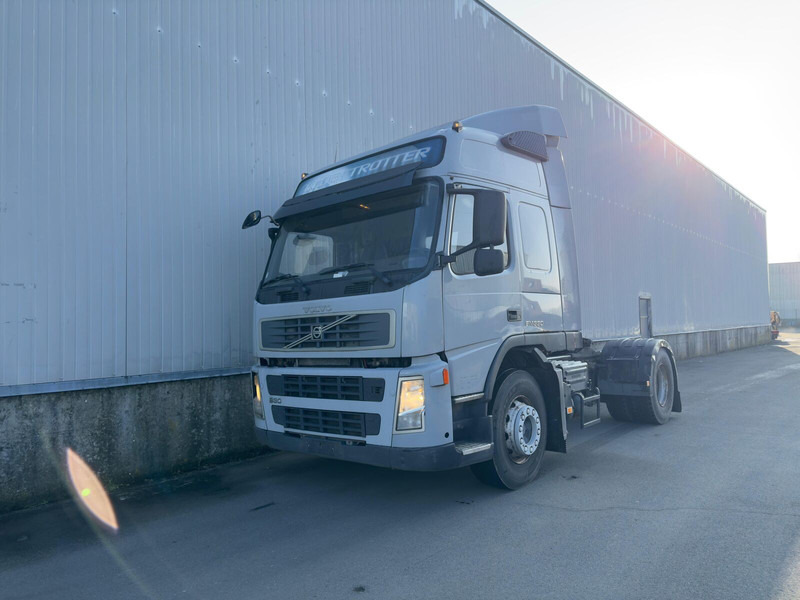 Volvo fm 330 - Камион влекач: слика 1 Volvo fm 330 - Камион влекач: слика 1