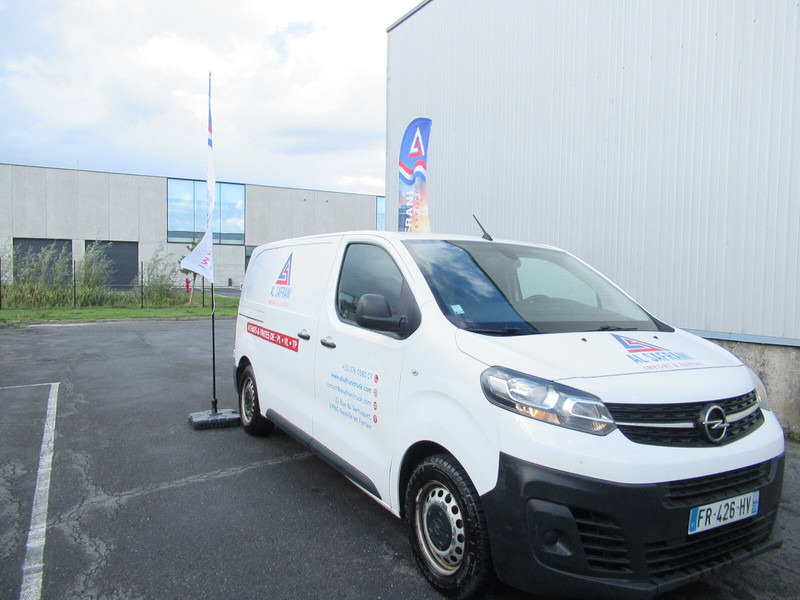 Opel Vivaro - Товарно комбе: слика 5 Opel Vivaro - Товарно комбе: слика 5