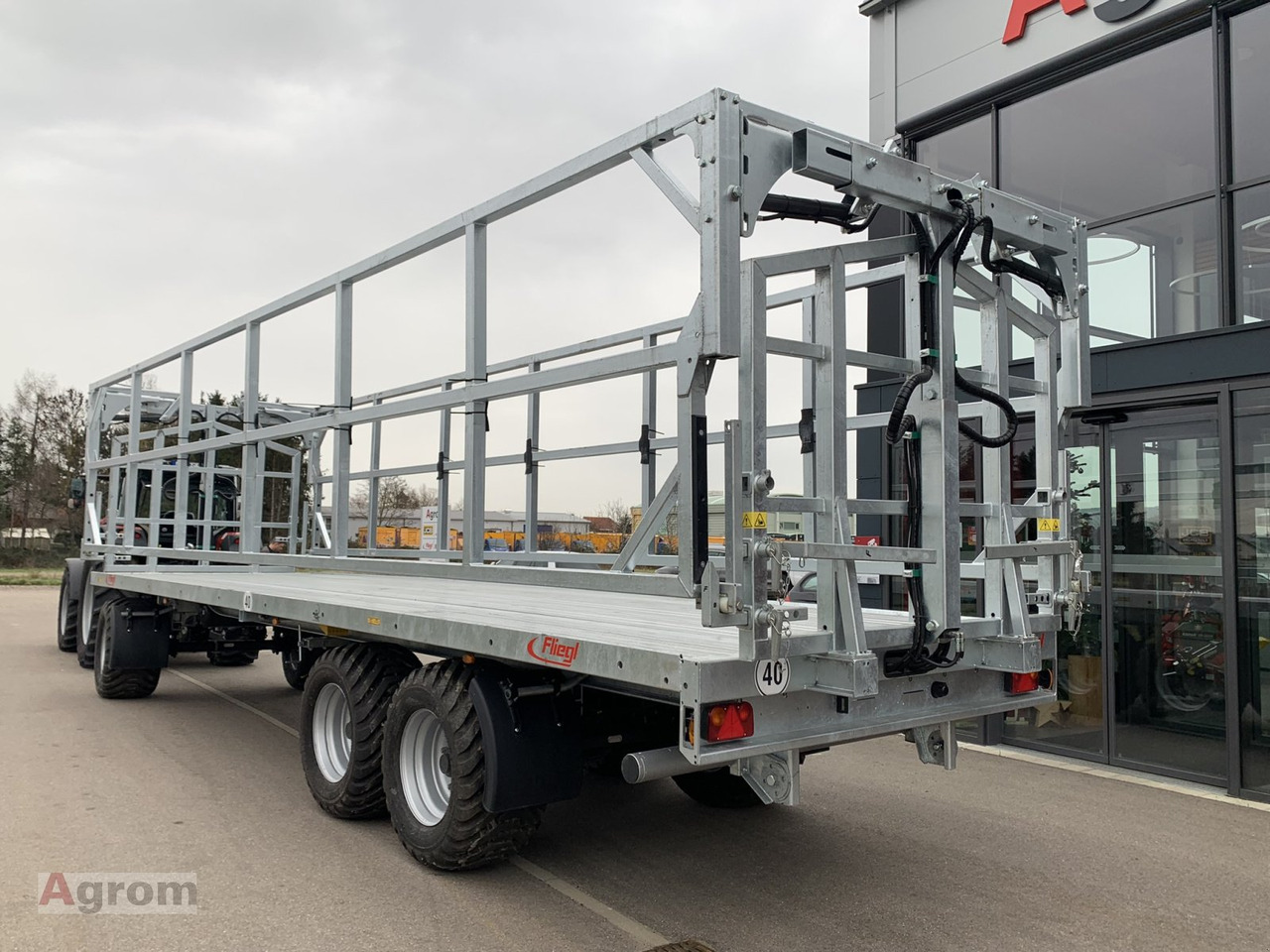 Fliegl DPW 210 BL - Земјоделска платформска приколка: слика 3 Fliegl DPW 210 BL - Земјоделска платформска приколка: слика 3