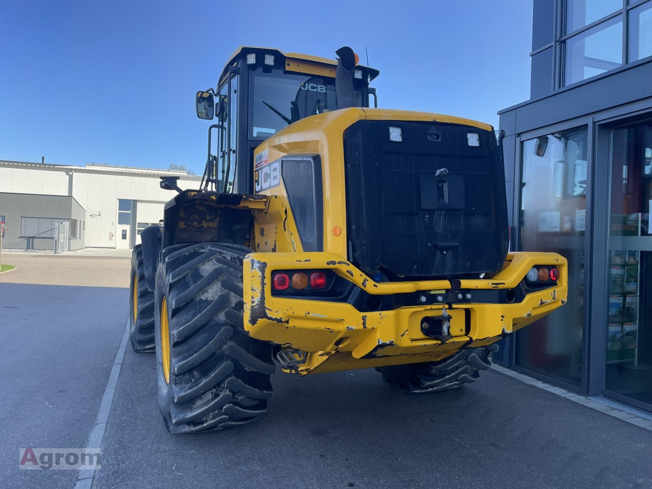 Натоварувач на тркала JCB 427 HT Agri: слика 6 Натоварувач на тркала JCB 427 HT Agri: слика 6