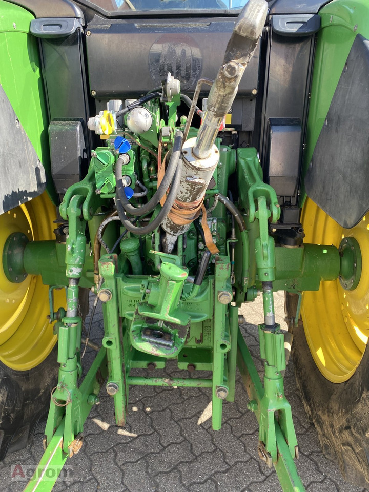 John Deere 6330 Standard - Трактор: слика 5 John Deere 6330 Standard - Трактор: слика 5