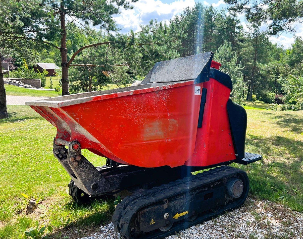 Kubota KC70 - Мини истоварувач: слика 2 Kubota KC70 - Мини истоварувач: слика 2