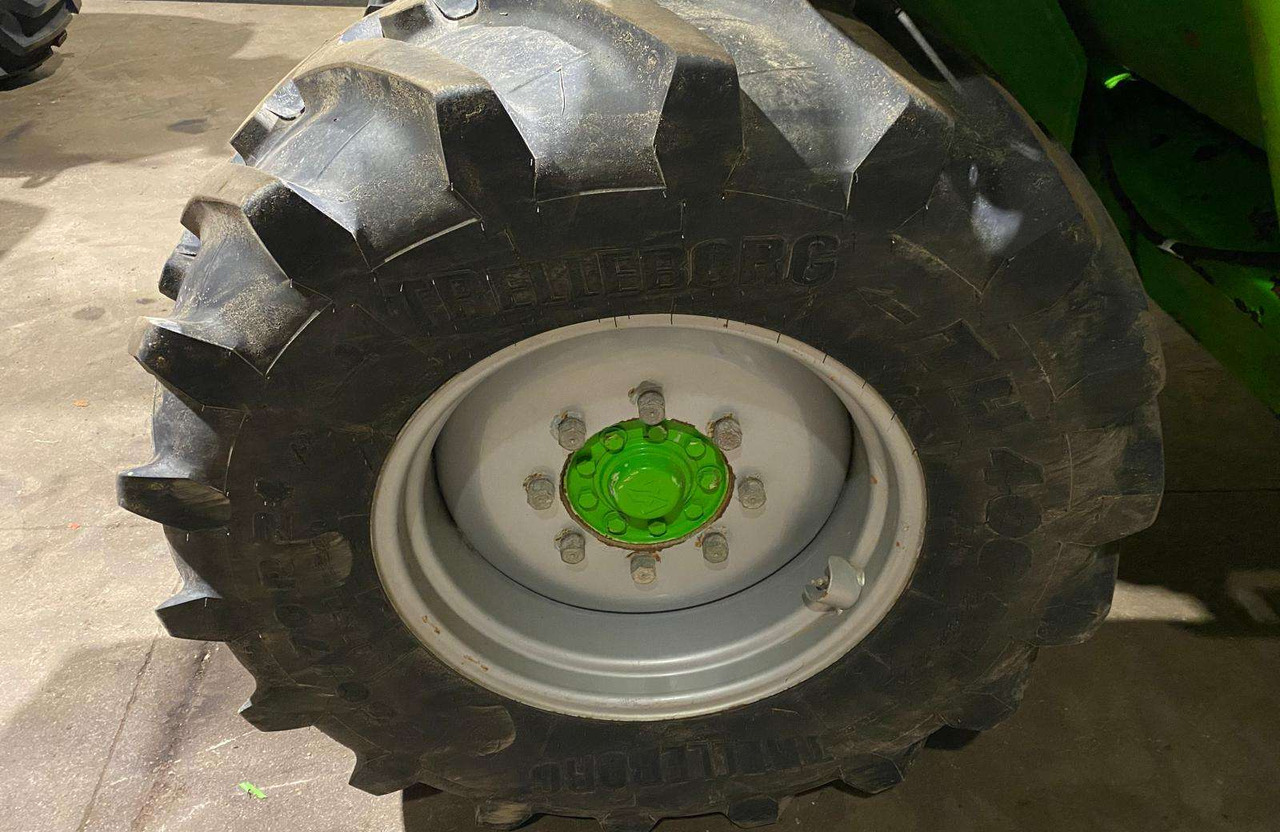 Дувач на снег Merlo P38.10 Turbo Farmer: слика 8 Дувач на снег Merlo P38.10 Turbo Farmer: слика 8