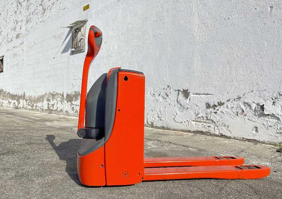 Linde T 16/1152 - Вилушкар за палети: слика 4 Linde T 16/1152 - Вилушкар за палети: слика 4