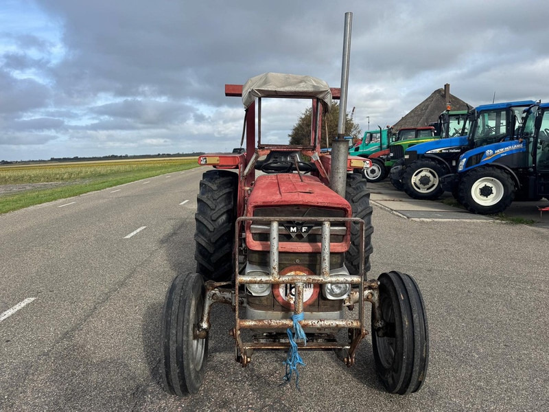 Massey Ferguson 135 - Трактор: слика 2 Massey Ferguson 135 - Трактор: слика 2