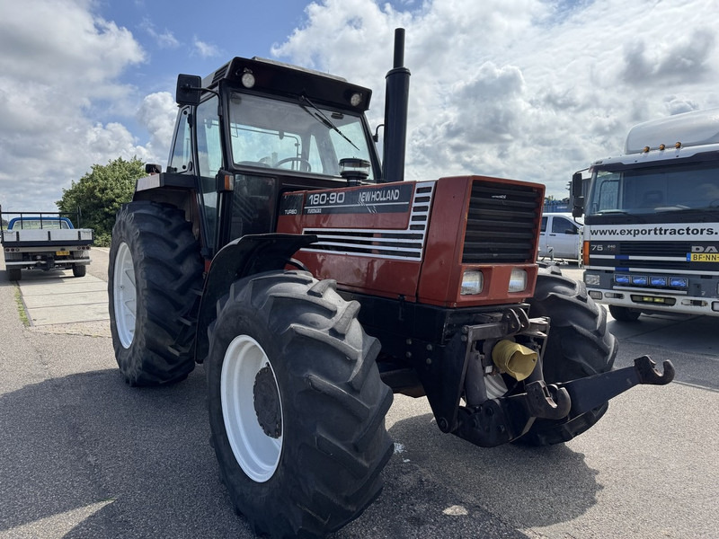 New Holland 180-90DT - Трактор: слика 3 New Holland 180-90DT - Трактор: слика 3