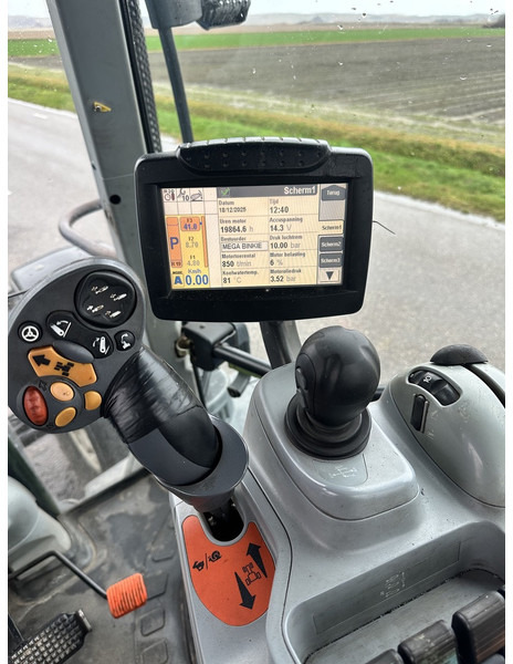 Трактор New Holland T7.210: слика 6