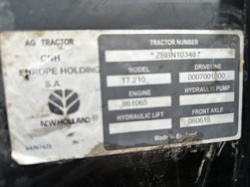 Трактор New Holland T7.210: слика 15