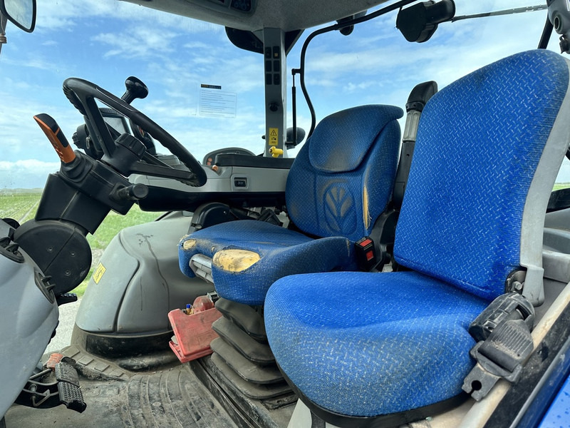 New Holland T7.210 - Трактор: слика 4 New Holland T7.210 - Трактор: слика 4