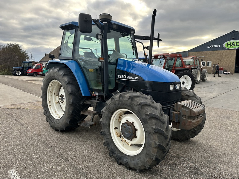 New Holland TS90 - Трактор: слика 3 New Holland TS90 - Трактор: слика 3