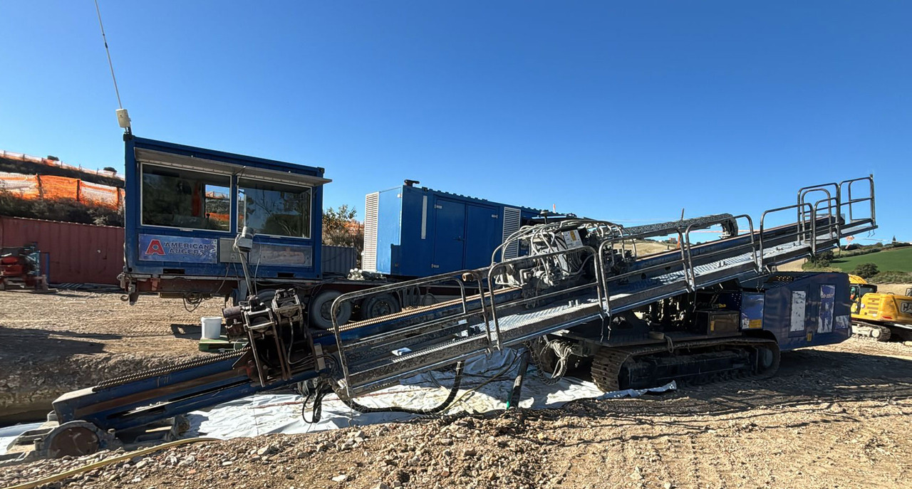 American Auger DD-220T - Насочувачка машина за бушење: слика 2 American Auger DD-220T - Насочувачка машина за бушење: слика 2