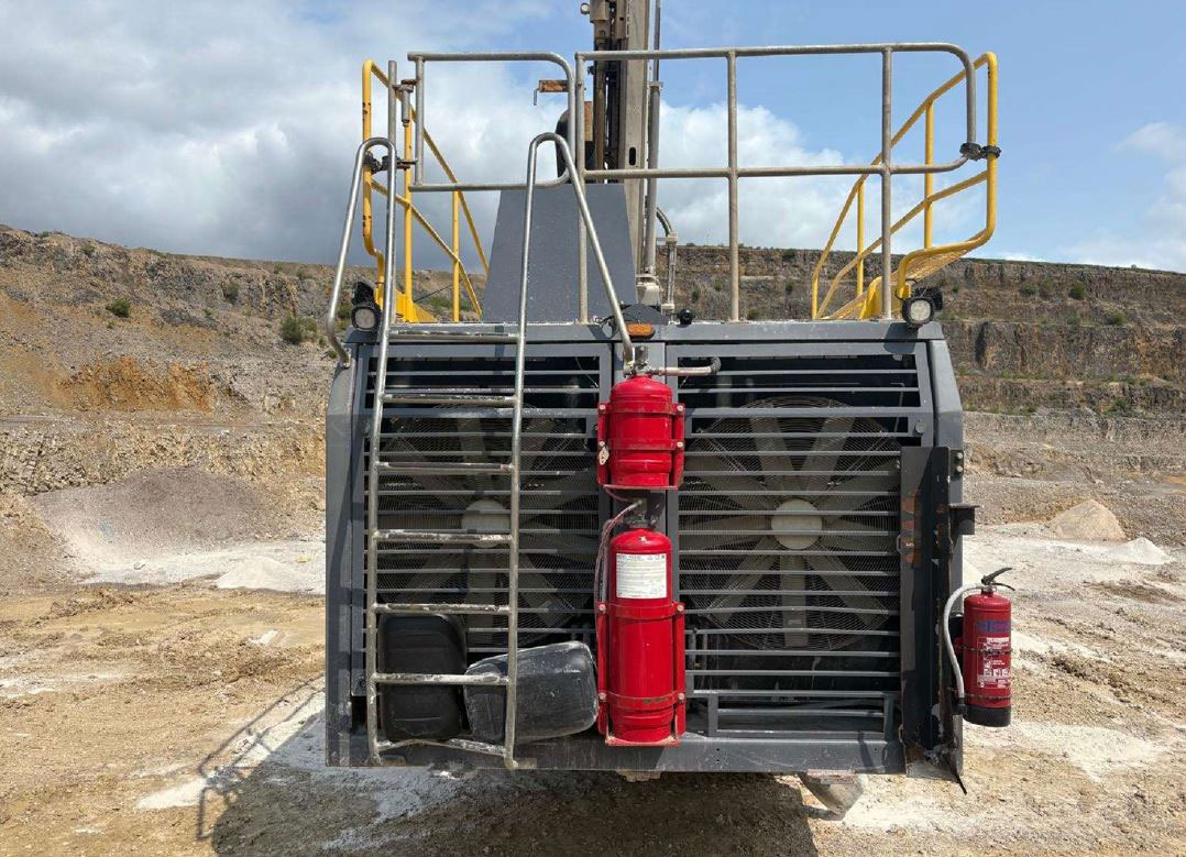 Atlas Copco (Epiroc) FlexiROC D55-10SF - Машина за бушење: слика 4 Atlas Copco (Epiroc) FlexiROC D55-10SF - Машина за бушење: слика 4