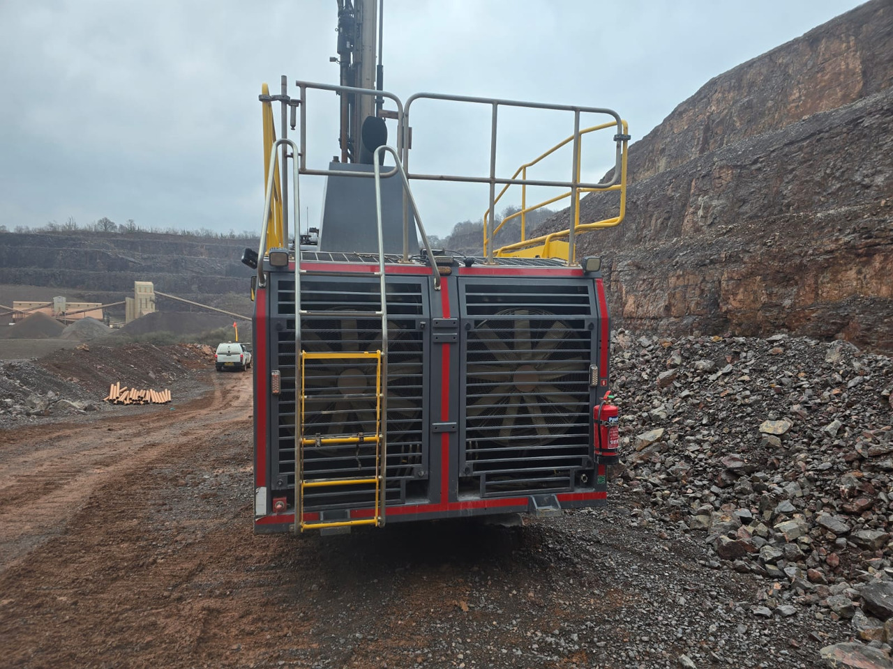 Atlas Copco (Epiroc) FlexiROC D60-10SF - Машина за бушење: слика 5 Atlas Copco (Epiroc) FlexiROC D60-10SF - Машина за бушење: слика 5