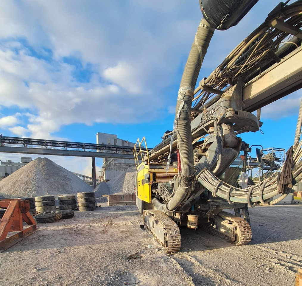 Atlas Copco FlexiROC D60-10SF - Машина за бушење: слика 4 Atlas Copco FlexiROC D60-10SF - Машина за бушење: слика 4