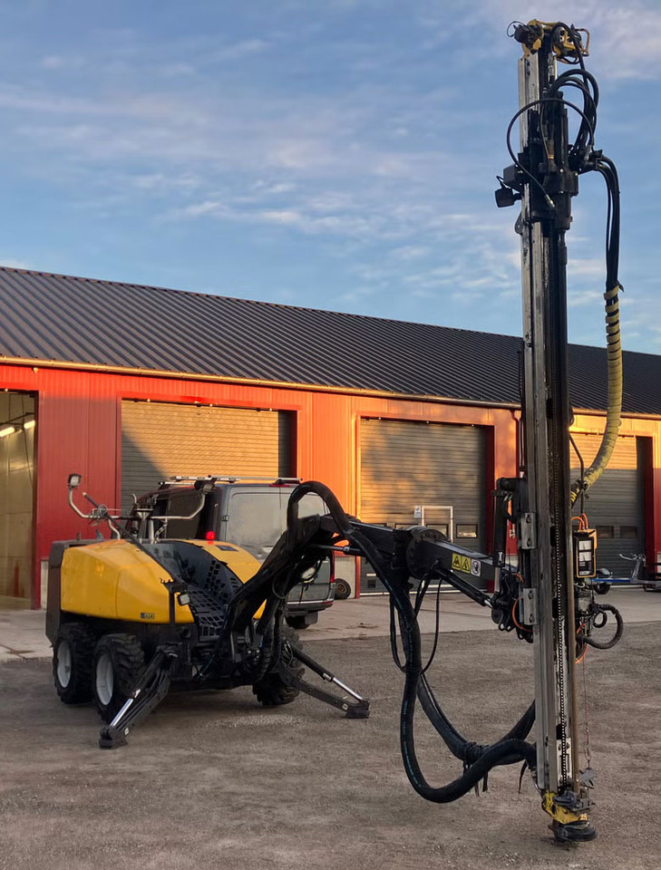 Atlas Copco FlexiROC T15R-01 - Машина за бушење: слика 3 Atlas Copco FlexiROC T15R-01 - Машина за бушење: слика 3