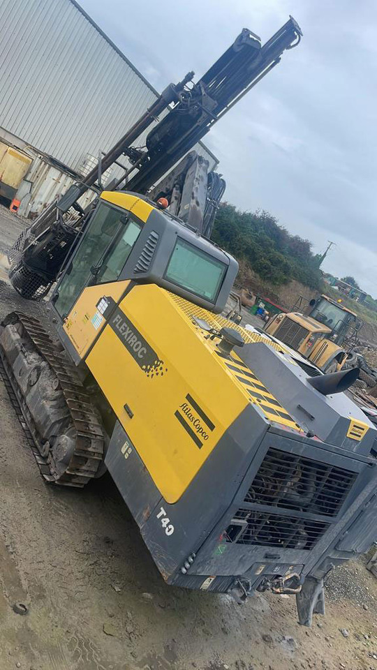 Atlas Copco Flexiroc T40-11 - Машина за бушење: слика 2 Atlas Copco Flexiroc T40-11 - Машина за бушење: слика 2