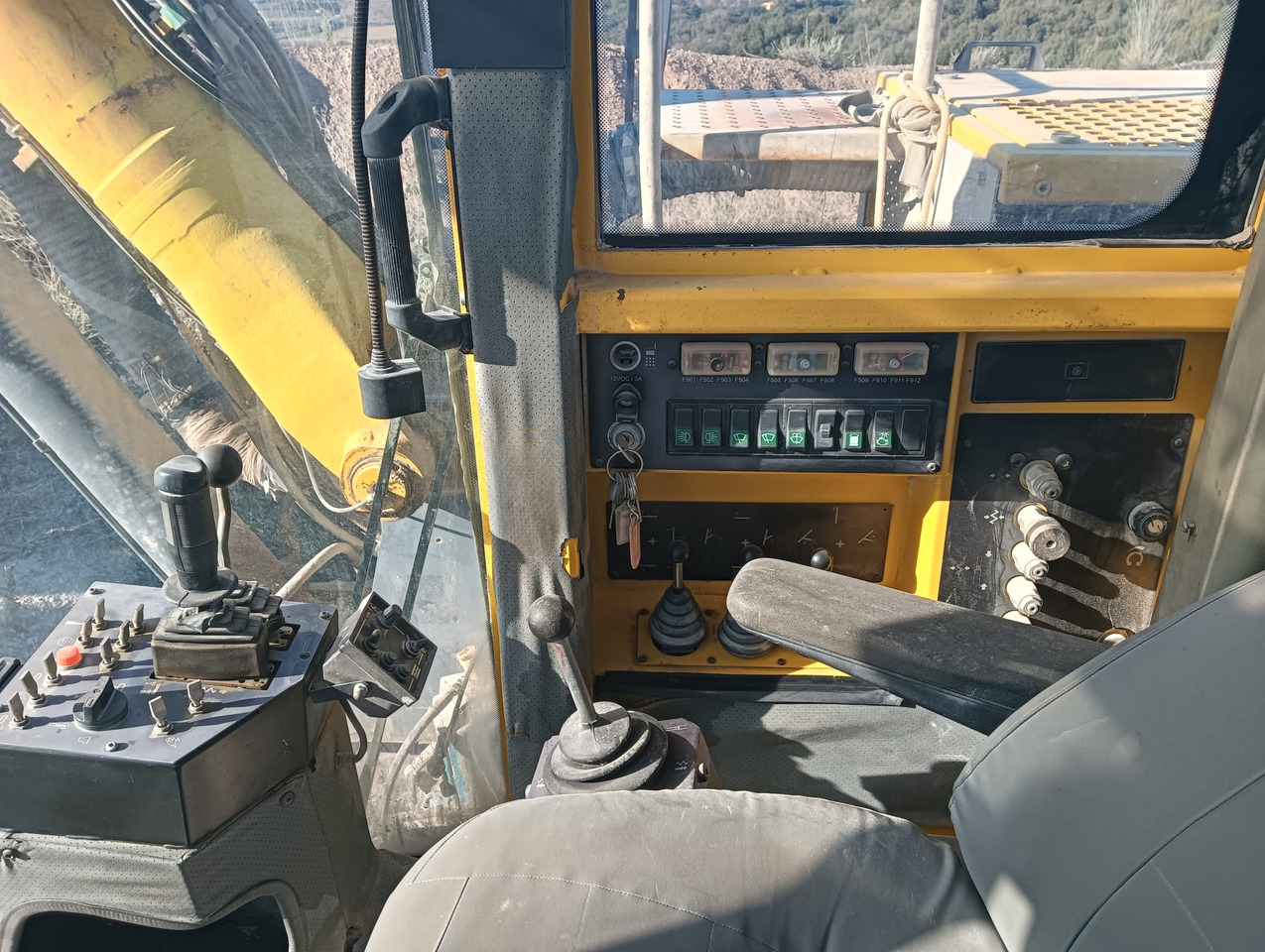 Atlas Copco ROC D7-11 - Машина за бушење: слика 5 Atlas Copco ROC D7-11 - Машина за бушење: слика 5