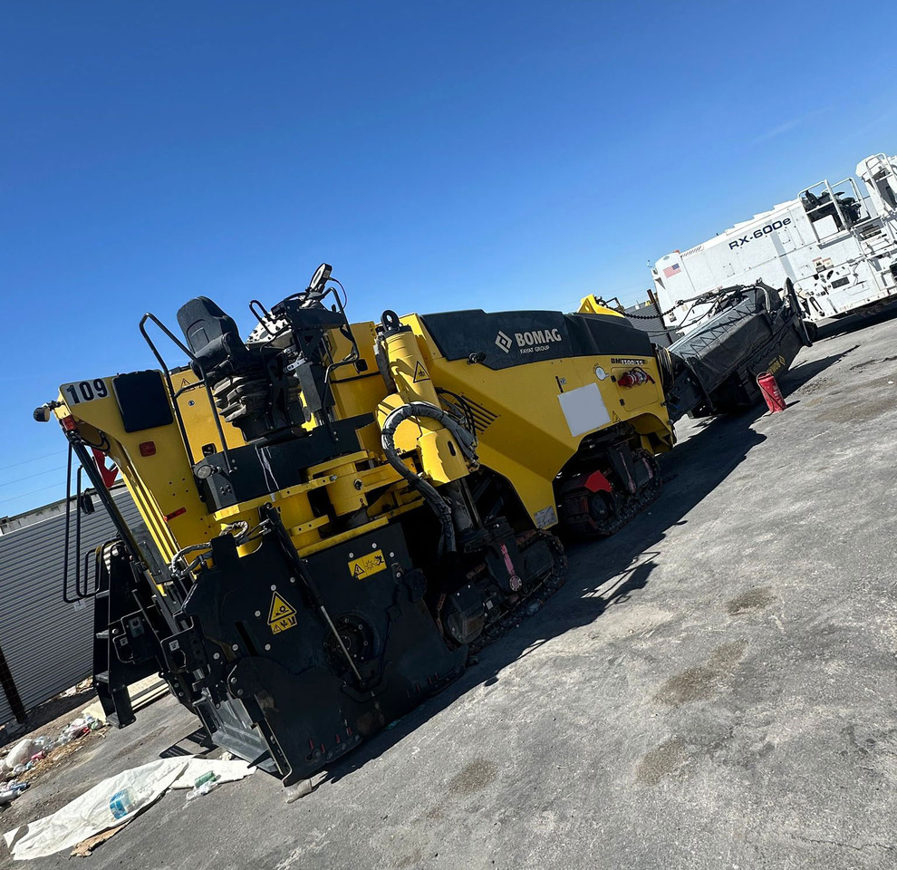 Bomag BM 1300/35 - Асфалтна мелница: слика 1 Bomag BM 1300/35 - Асфалтна мелница: слика 1