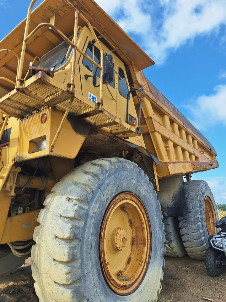 Caterpillar 777C - Истоварувач: слика 2 Caterpillar 777C - Истоварувач: слика 2