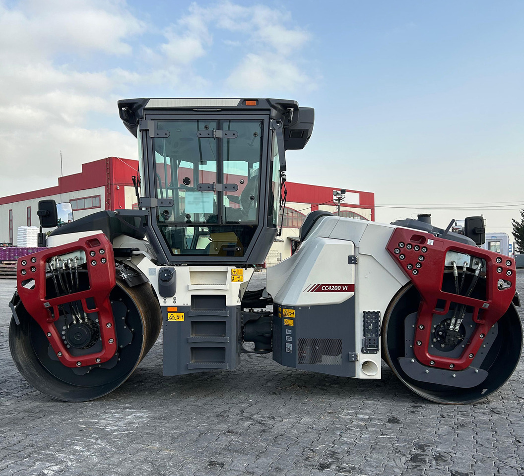 Dynapac CC4200 Vi - Ваљак: слика 2 Dynapac CC4200 Vi - Ваљак: слика 2