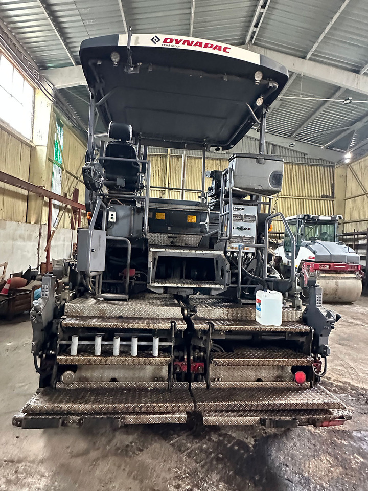 Dynapac SD2500CS - Асфалтен поплочувач: слика 5 Dynapac SD2500CS - Асфалтен поплочувач: слика 5