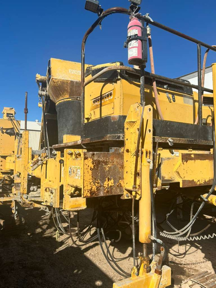 Gomaco Commander III - Асфалтен поплочувач: слика 5 Gomaco Commander III - Асфалтен поплочувач: слика 5