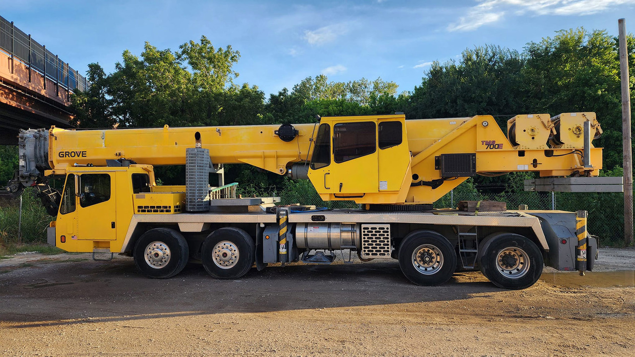 Grove TMS700E - Мобилен кран: слика 1 Grove TMS700E - Мобилен кран: слика 1