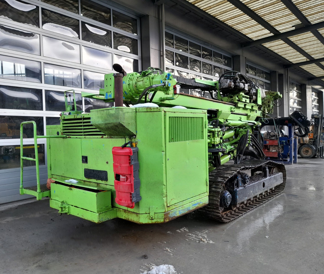 Klemm KR 806-3 - Насочен насложувач: слика 5 Klemm KR 806-3 - Насочен насложувач: слика 5