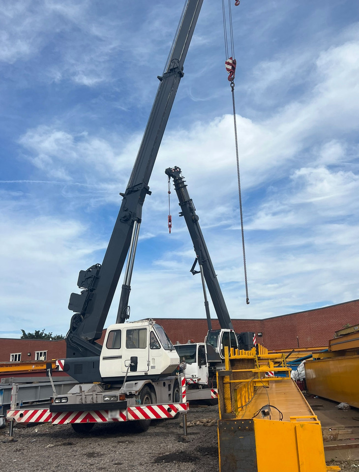 Kobelco RK200 - Мобилен кран: слика 2 Kobelco RK200 - Мобилен кран: слика 2