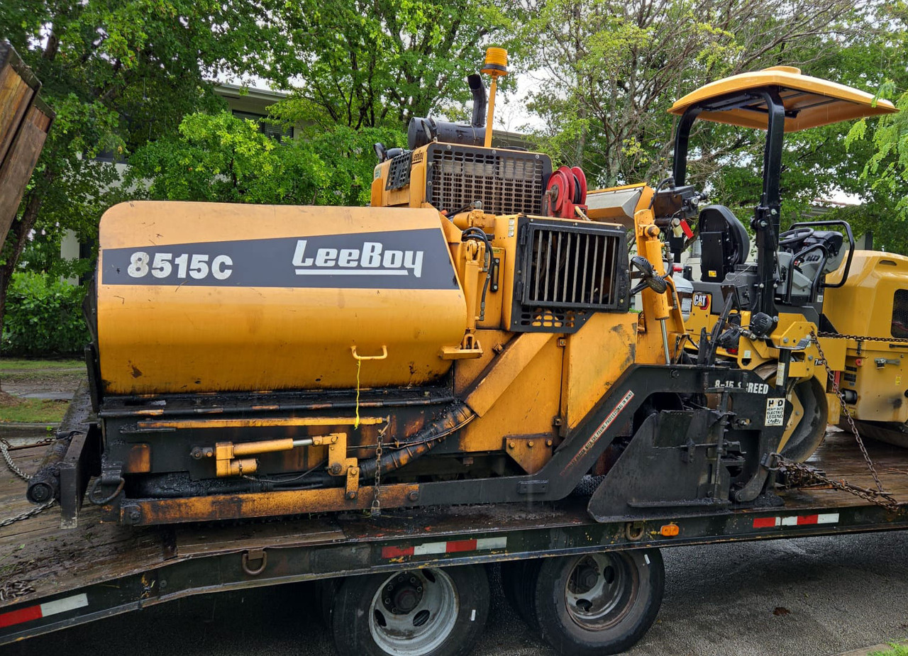 Leeboy 8515C - Асфалтен поплочувач: слика 3 Leeboy 8515C - Асфалтен поплочувач: слика 3